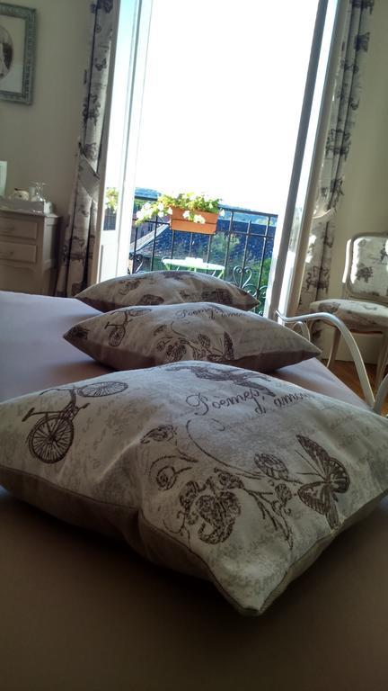 Bed and Breakfast Le Manoir De Crisolles Экстерьер фото